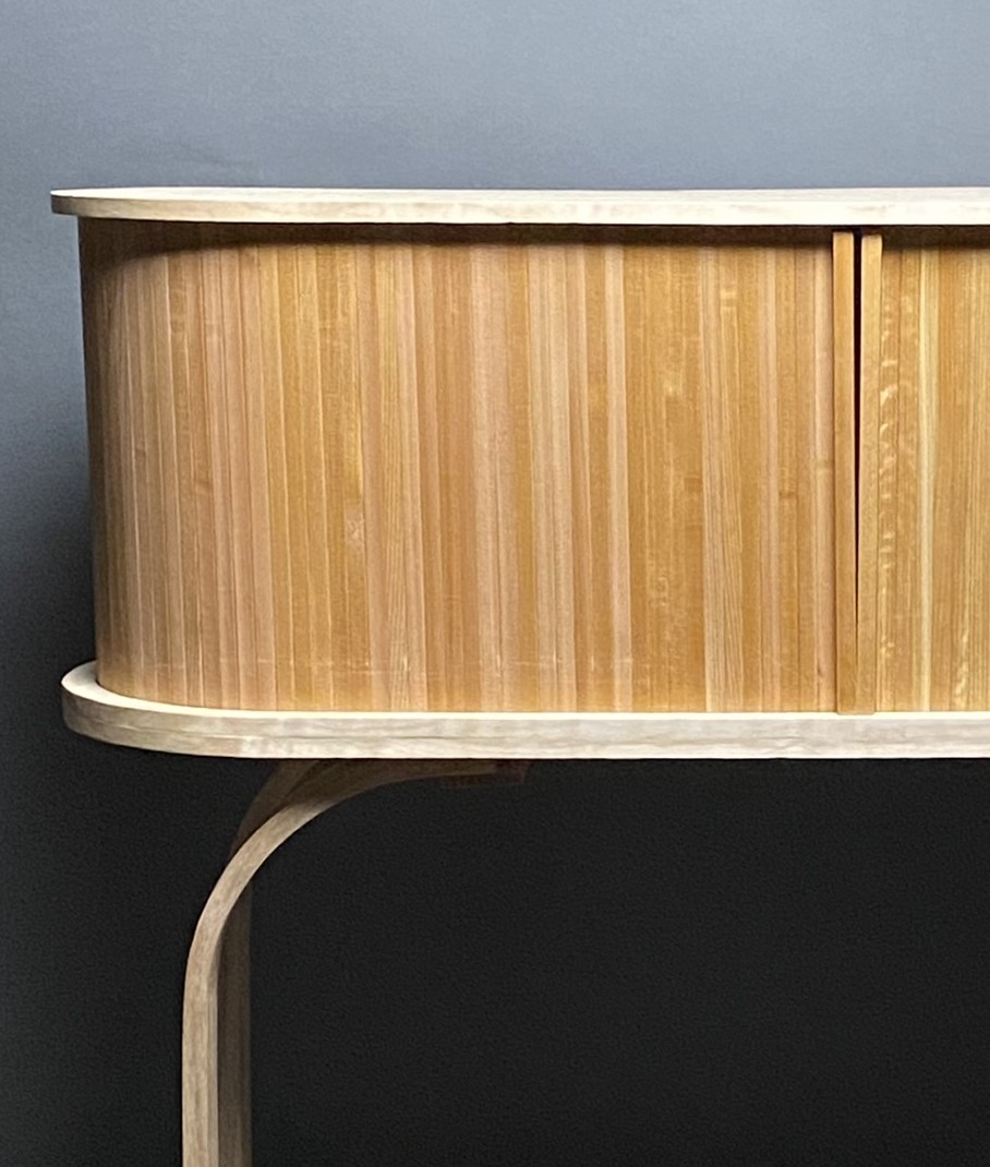 Tambour Chest